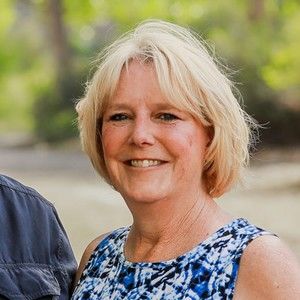 Meet your Posher, Christy